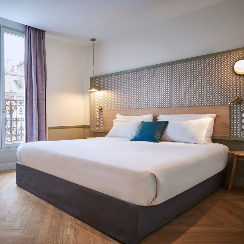 Hotel Cervantes by HappyCulture
