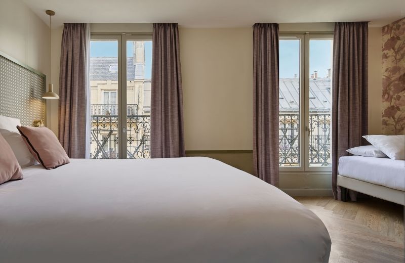Hotel Cervantes by HappyCulture - Premium Triple Room